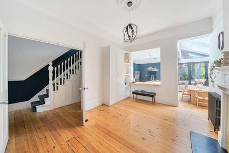 5 bedroom house to rent - Photo 2