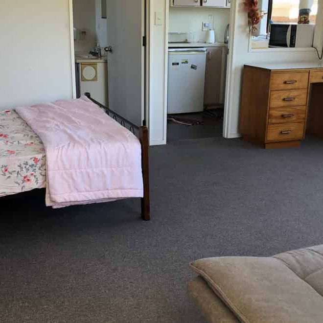 Sunny Studio - Photo 1