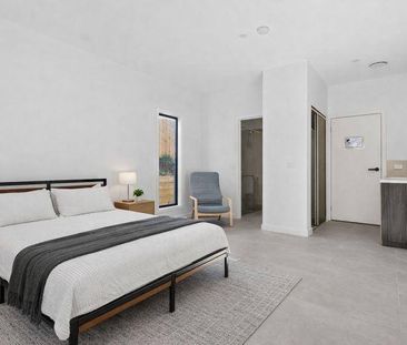 Brand New Designer Furnished Room with Private Ensuite and Courtyar... - Photo 3