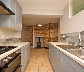 High Street, Wingham, Canterbury, CT3 1AA, Kent - Photo 2