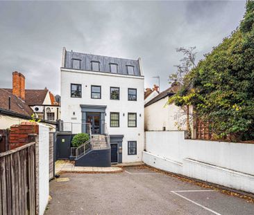 2 bed First Floor Flat for rent - Photo 4