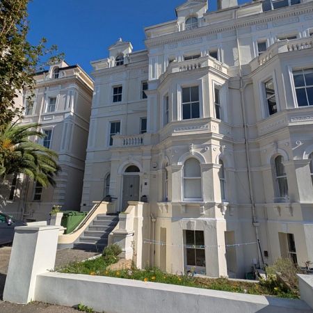 Augusta Gardens, Folkestone, CT20 2RR, Kent - Photo 4