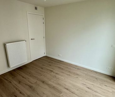 Appartement te huur in Ronse voor € 790 met 2 slaapkamers - Photo 2
