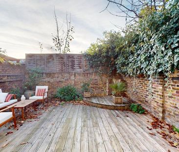 4 bedroom terraced house to rent - Photo 2