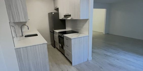 Nassau House - Photo 3