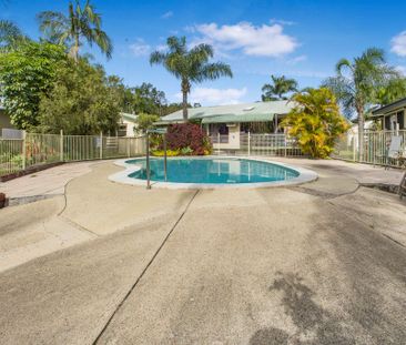 Charming Fully Furnished Villa! - Photo 3