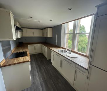 2 bedroom apartment to rent - Photo 2