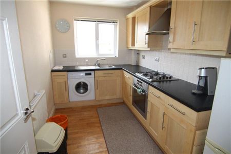 2 bedroom apartment to rent - Photo 4