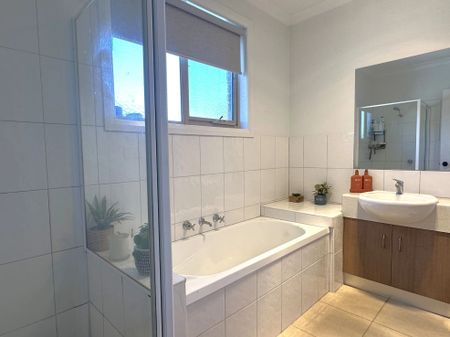 Low Maintenance Immaculate Unit! - Photo 5