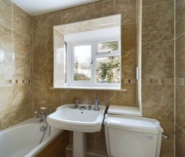 1 bedroom end of terrace house to rent - Photo 2