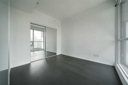 For Lease - 70 Temperance Street Unit# 4808, Toronto, Ontario - Photo 5