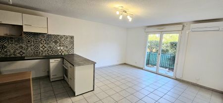 Location Appartement 2 pièces 46m² LE LUC 83340 - Photo 5