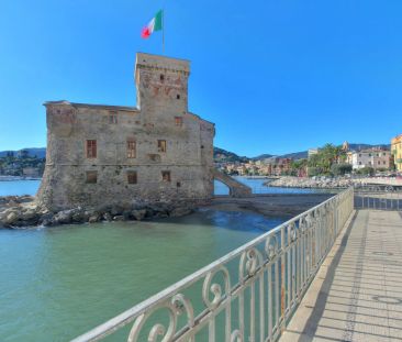Rapallo – AFFITTO PRIMA CASA – Ampio appartamento in centro - Photo 6