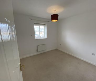 3 bedroom property to rent - Photo 3