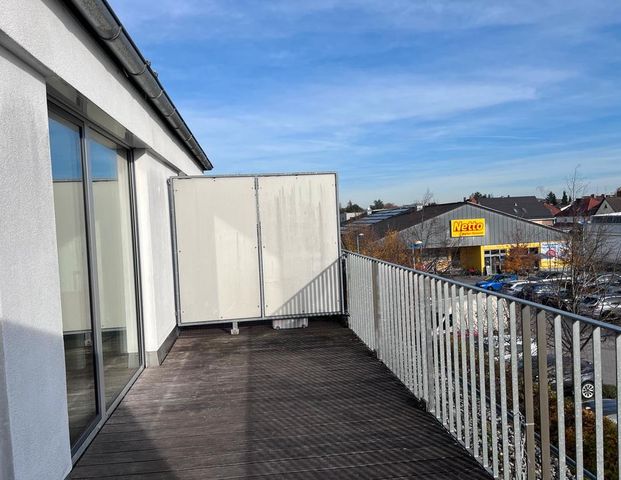 Sonnige 2-Zimmer Wohnung mit EBK und Balkon - Photo 1