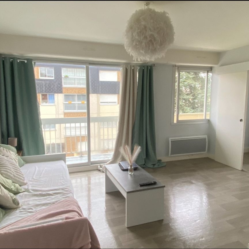 à louer - t1 avec balcon - ifs , - Photo 1