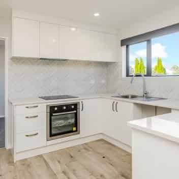 Modern 3 bedroom family home !! - Photo 1