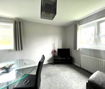 8 Wingate Road, AB24 2SR, Aberdeen - Photo 2