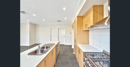 🏡 Brand New 4-Bedroom House in Eynesbury - Photo 5