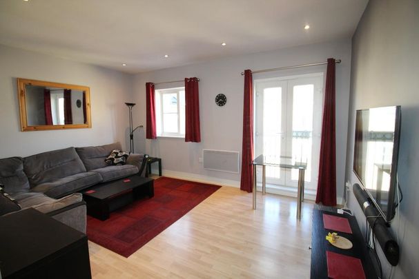 2 bedroom apartment to rent - Photo 1