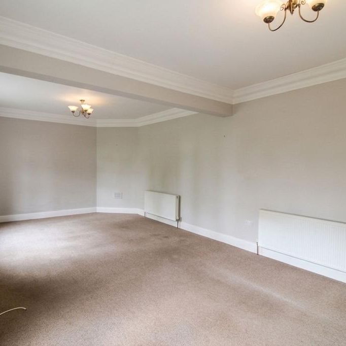 4 bedroom detached house to rent - Photo 1