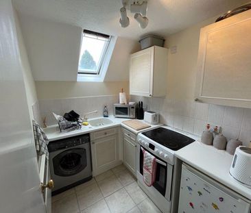 2 bedroom apartment to rent - Photo 4
