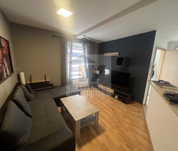 Für Junggebliebene: Tolle 2-Zimmer Wohnung mit Balkon im ruhigen Hi... - Photo 1