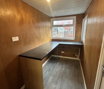 2 Bed Terraced House, Hinde Street, M40 - Photo 5