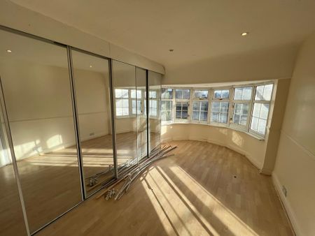 4 bedroom terraced house to rent - Photo 4