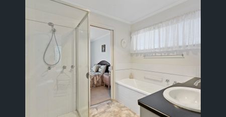 93 Queen Street, Kangaroo Flat, Vic 3555 - Photo 3