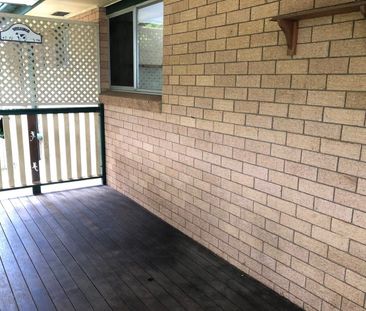 Generous Family Living with Rumpus, Patio & Side Access - Photo 4