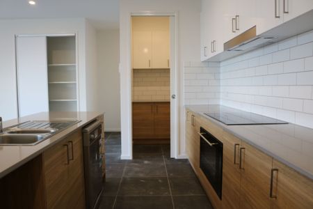 Convenience Plus! - Photo 4