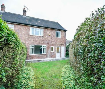 3 bedroom end of terrace house to rent - Photo 3