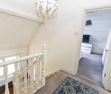 2 bedroom maisonette to rent - Photo 1