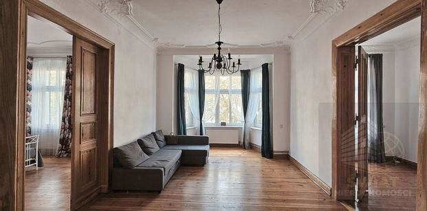 Wyjątkowe, oryginalne mieszkanie w kamienicy - Фото 1