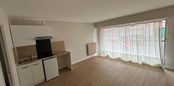 Location Appartement 1 pièce 22m² LILLE 59000 - Photo 2