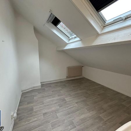 Location Appartement 1 pièce 19m² LILLE 59000 - Photo 4