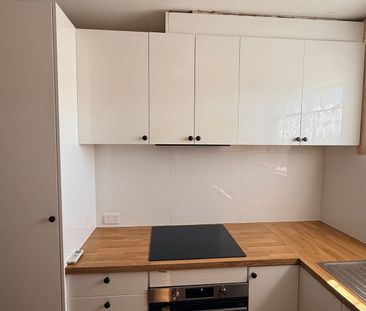 Modern & Convenient Living in the Heart of Bentley - Photo 6