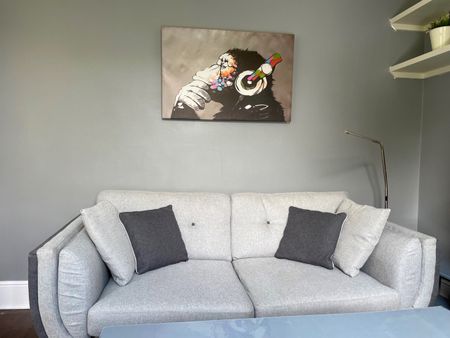 Room in a Shared House, Boundaries Road, SW12 - Photo 3