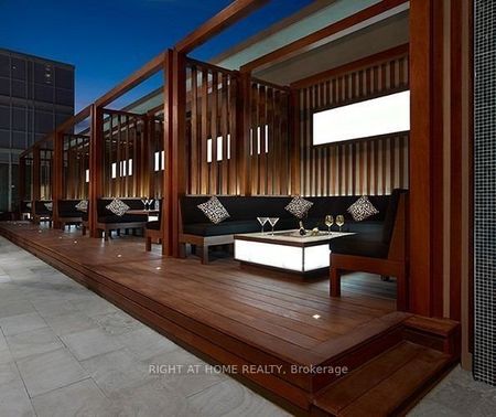 300 Front Street Lofts 300 , #2512 - Photo 4