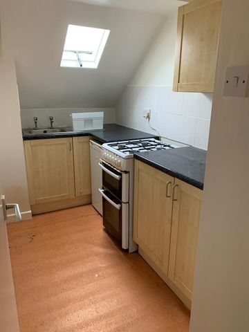 1 Bed Flat, Talbot Road, M32 - Photo 4