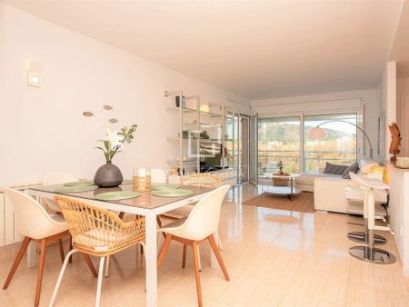 3 bedroom luxury Apartment for rent in Platja d'Aro, Catalonia - Photo 2