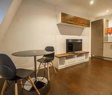 2 bedroom apartment to rent - Photo 4