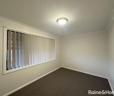 2/47 Cox Avenue, Orange, NSW 2800 - Photo 2