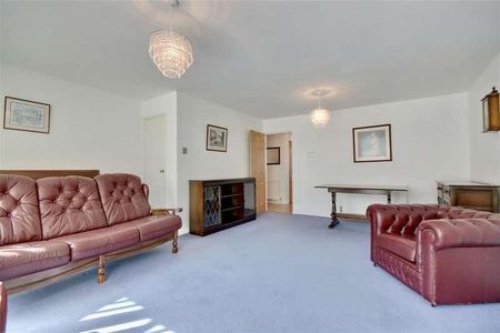 Newney Close, Portsmouth, PO2 - Photo 2