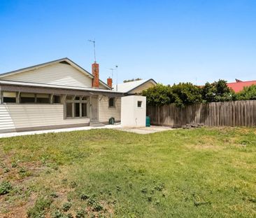 36 Berry Street, Coburg VIC 3058 - Photo 6