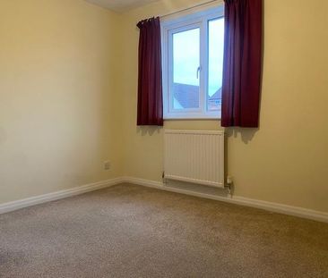 3 bedroom link detached house to rent - Photo 3