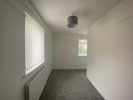 2 bedroom semi-detached house to rent - Photo 5