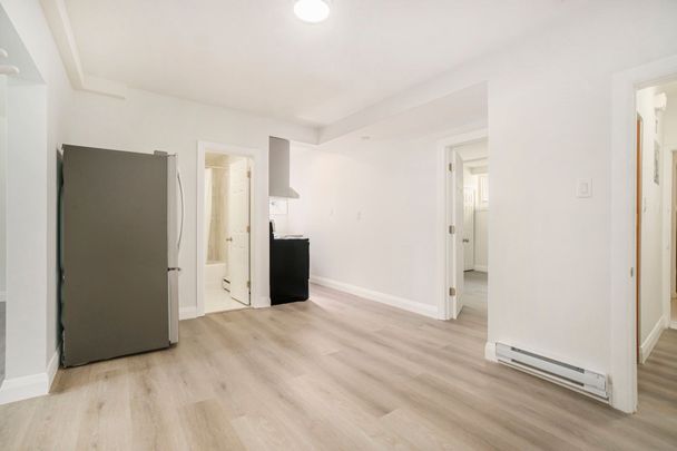 For Lease - 484 Queen Mary Street Unit# 1, Overbrook - Castleheights and Area, Ontario - Photo 1