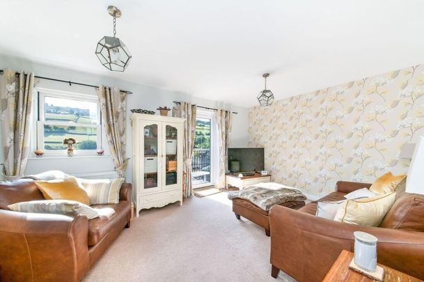 2 bedroom house to rent - Photo 1